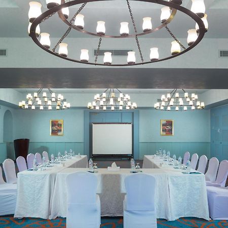 Strand Beach Resort Taba Exteriör bild Meeting room at the hotel